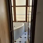 Pansiyon Enrique Numero 68 *